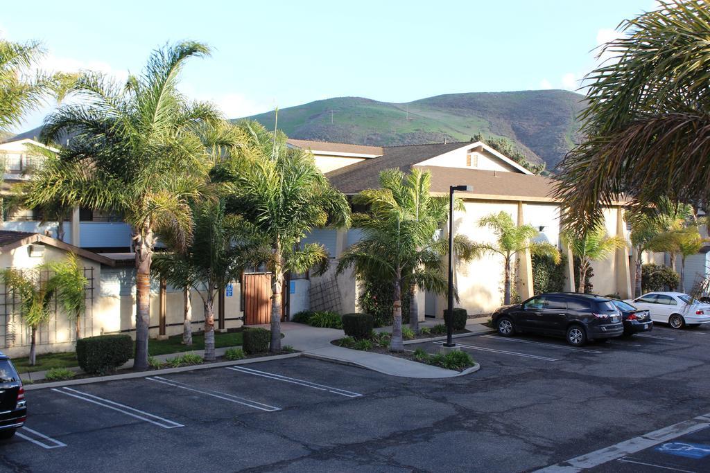 O'cairns And Hotel 3*
